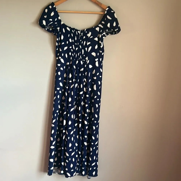 Kourt Cyra midi dress - Picture 3 of 14